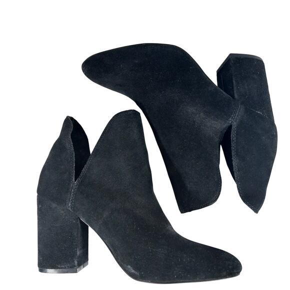 STEVE MADDEN! BLACK GENUINE SUEDE LEATHER, DEEP SIDE CUT CHUNKY BOOTS! SZ 8.5M - Picture 7 of 10